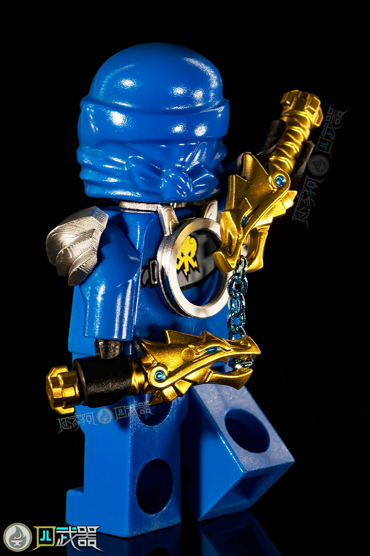 Golden Weapons