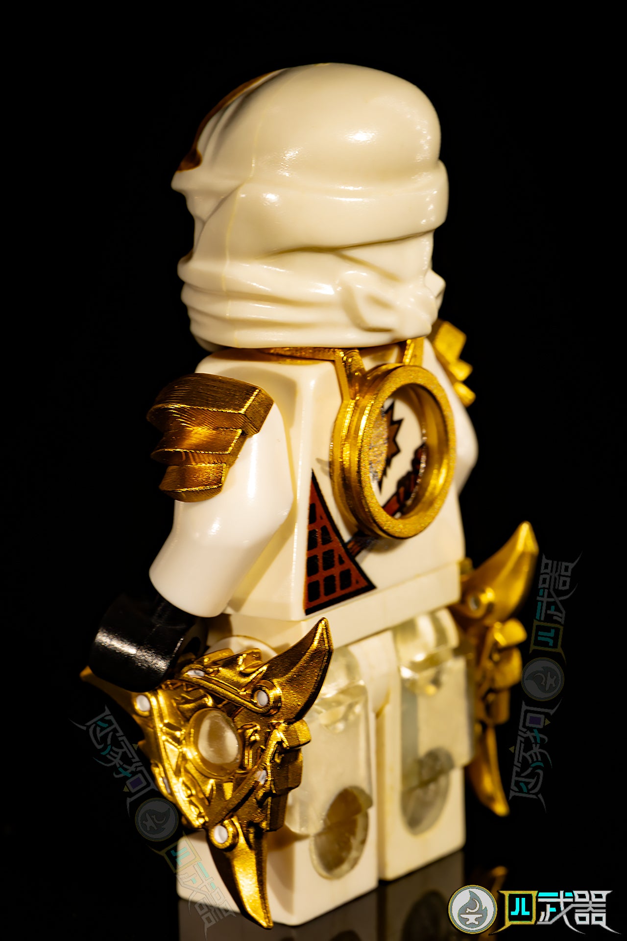 Golden Weapons